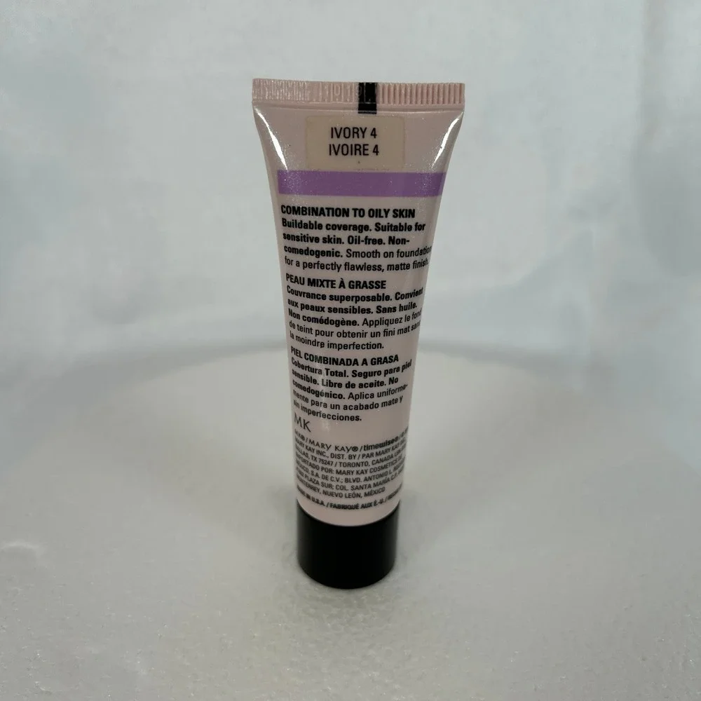Mary Kay TimeWise Matte Wear Liquid Foundation Ivory 4 Combination Oily Skin 1oz